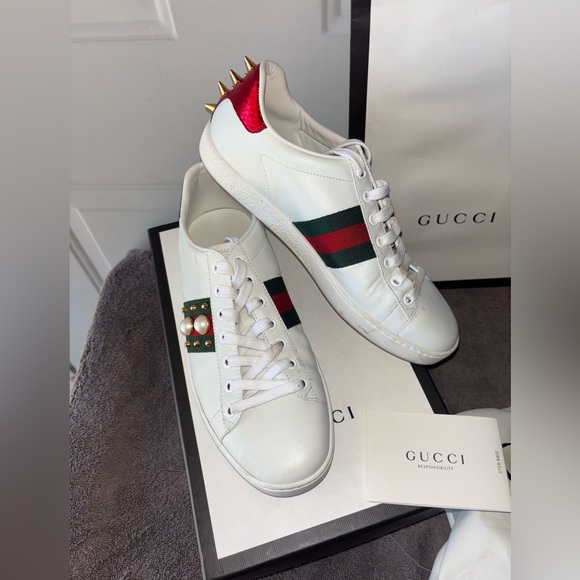 Gucci Ace pearl studded sneakers size 37.5 EU - Picture 2 of 10